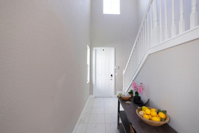 Photo - 1621 NW Cataluna Cir