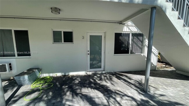 Building Photo - 320 86th St Unit 3
