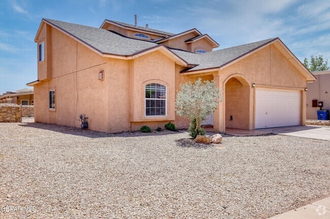 Building Photo - 3104 Tierra Paola Ln Rental
