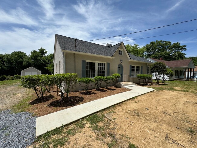 Renovated 3/2.5 House with bonus room in S... - Renovated 3/2.5 House with bonus room in S...