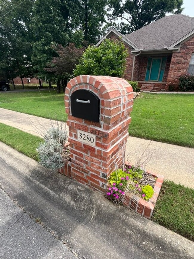 Photo - Beautiful 4 Bedroom 2 and a Half Bathroom in the Heart of Sherwood, AR