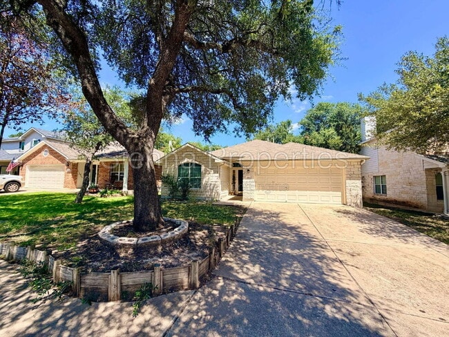 Building Photo - 1517 Hawk Dr