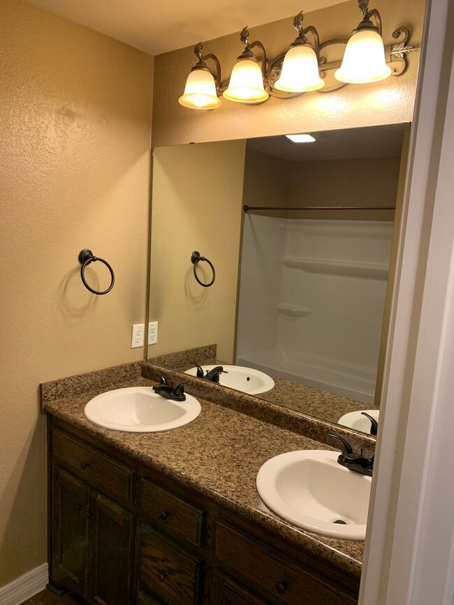 Photo - 2471 Pleasant Willow Dr