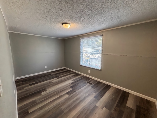 Photo - 434 Timber Ridge Ln