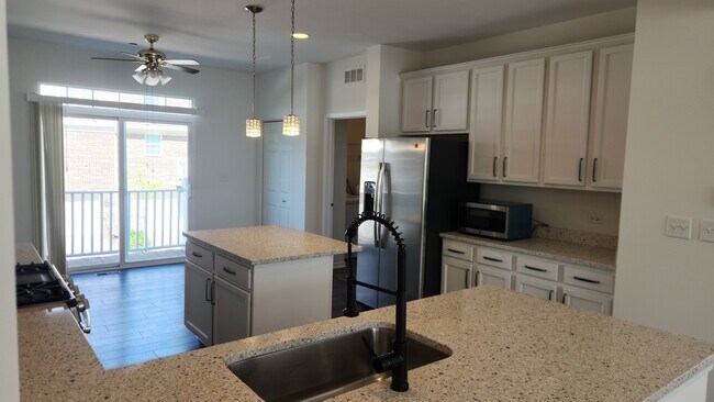 Photo - 4444 Monroe Ct