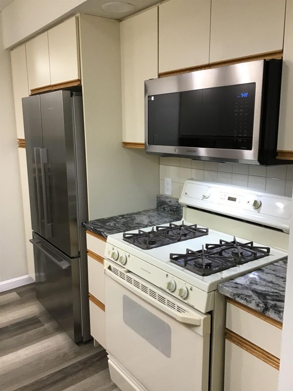 Photo - 210 Brook Village Rd