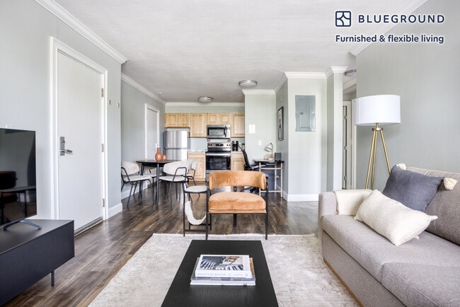 Photo - 30 Iroquois St Unit FL1-ID651