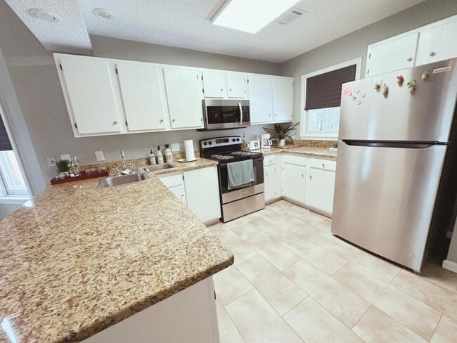 Photo - 112 Goodner Ln