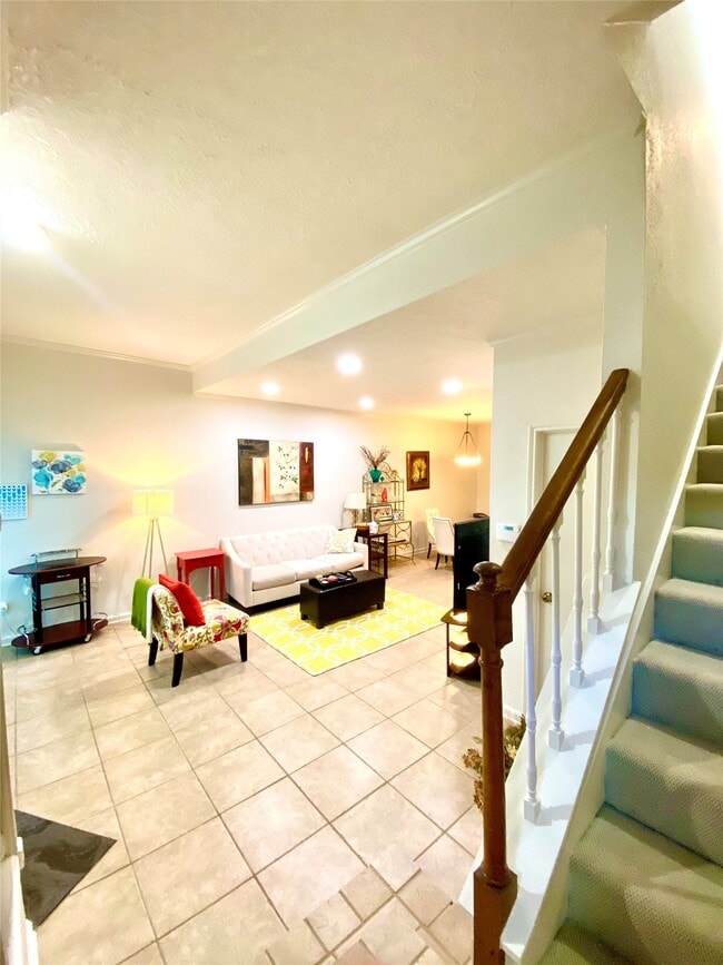 Photo - 7350 Kirby Dr Unit 2