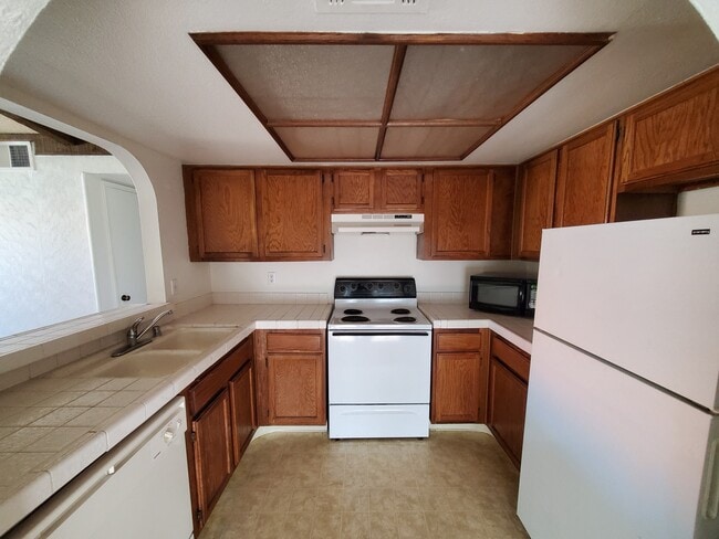 Photo - 6125 W Oakey Blvd