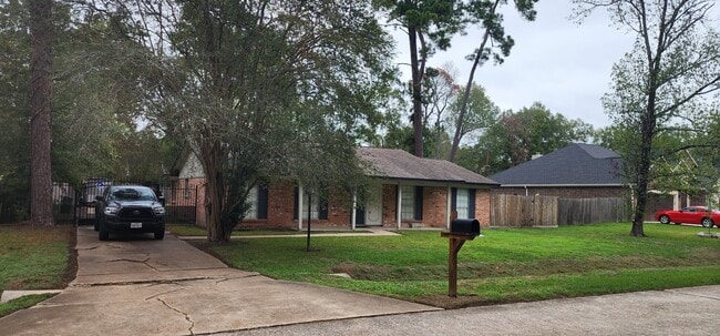 Photo - 2110 Eagle Point Rd