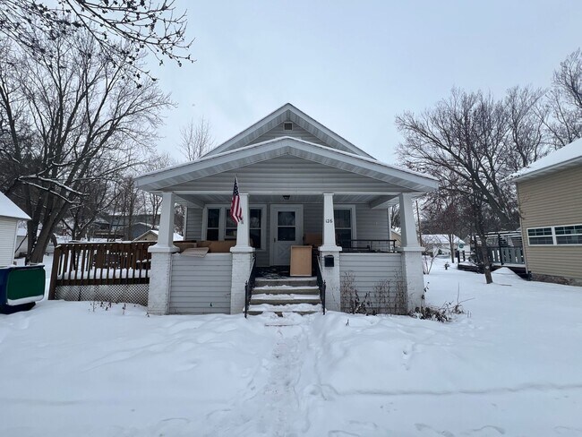 Photo - Click the “Apply Now” button or email wapmrentals@gmail.com for a prompt response.