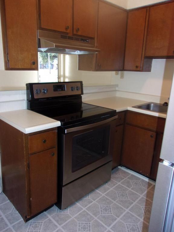 Photo - 300 E Rusk