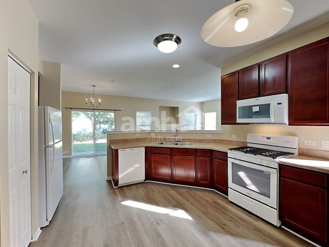 Photo - 1851 Candlelight Cir