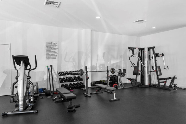 Photo - 100 Golden Isles Dr Unit 313