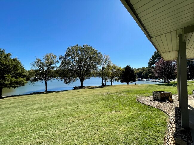 Photo - 209 Bokoshe Cir
