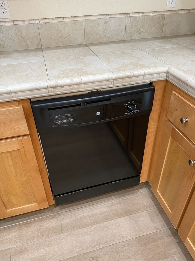 Photo - 3058 Bright St Unit 3058