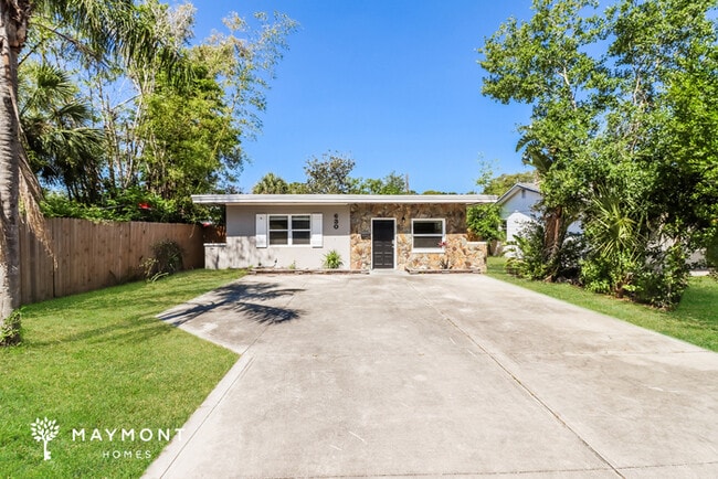 Building Photo - 630 50th St N