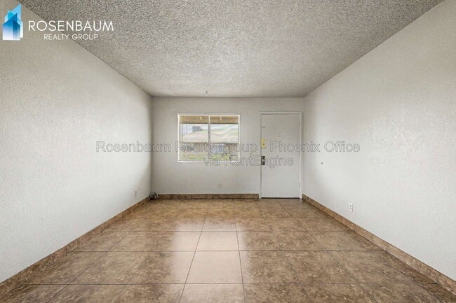 Photo - 1746 E 6th Ave