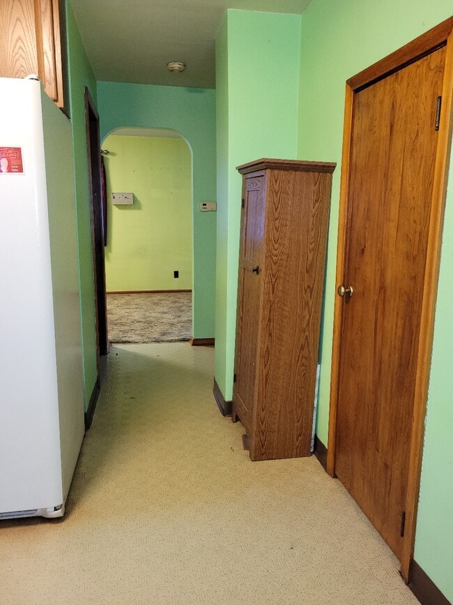 Photo - 515 N 8th Ave