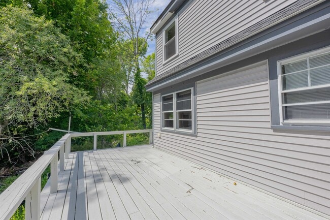 Photo - 442 Haley Rd
