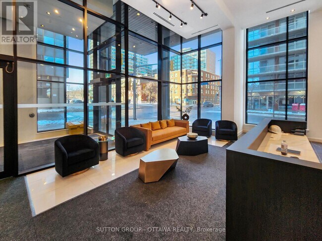 Photo - 180 George St Unit 1701