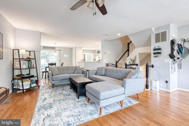Photo - 708 Leister Dr