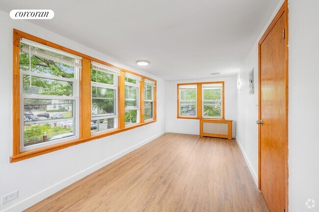 Building Photo - 233-4 Seward Ave Rental