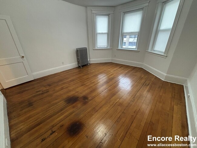 Photo - 100 Warren St Unit 66-3