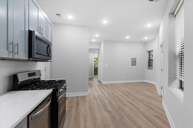 3001 N Central Park Ave Unit 5