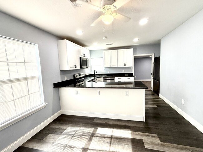 Photo - 1222 Hargrove St