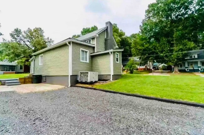 Building Photo - 527 S Hamilton St