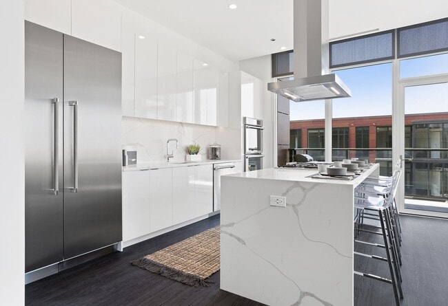 Photo - Elevate Lincoln Park