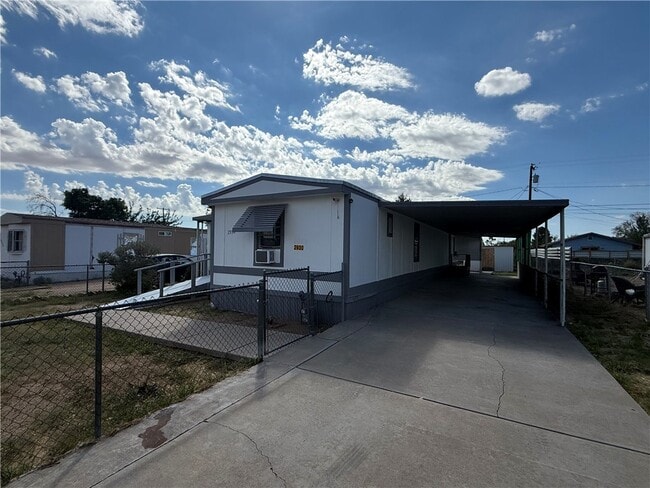 Building Photo - 2930 E John L Ave Rental