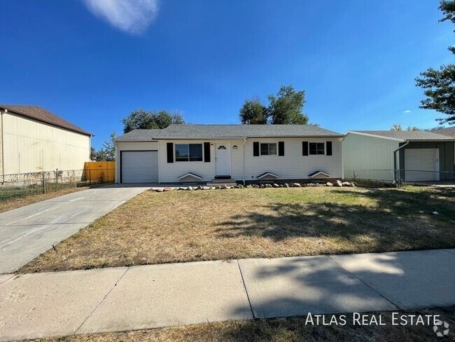 Building Photo - 4419 Dewey Dr Rental