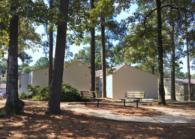 Pine Highland Apartments