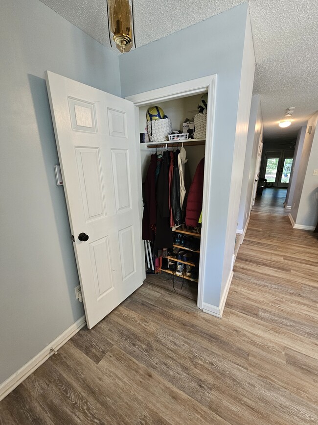 Photo - 117 Forest Oaks Dr