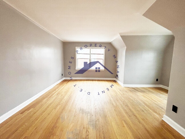 Photo - 15100 Whitcomb St