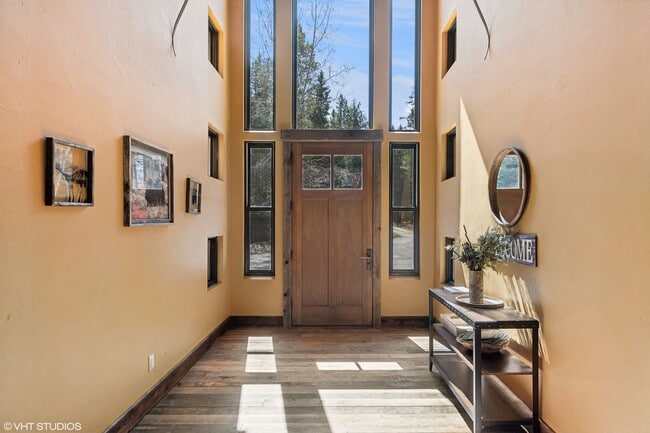 Photo - Charming 4 bedroom Home in Whitefish on 3 Acres