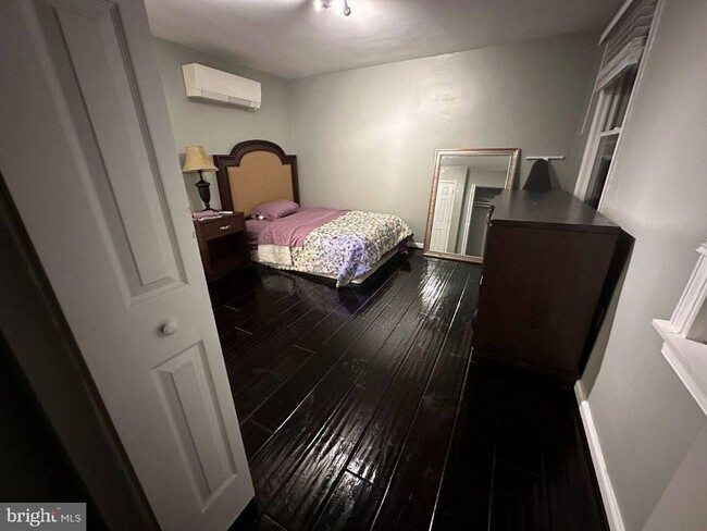 Photo - 1726 H St NE