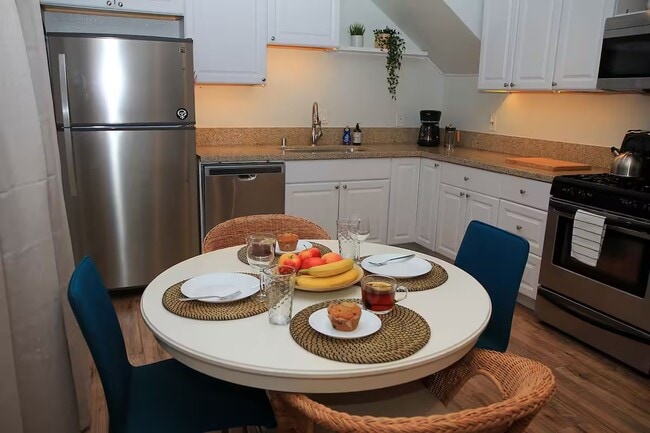 Photo - 12118 Ramona Ave Unidad E