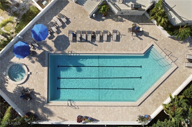 Building Photo - 6001 Pelican Bay Blvd Unit 202 Rental