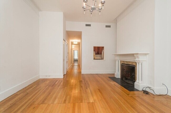 Photo - 238 Marlborough St Unidad 101
