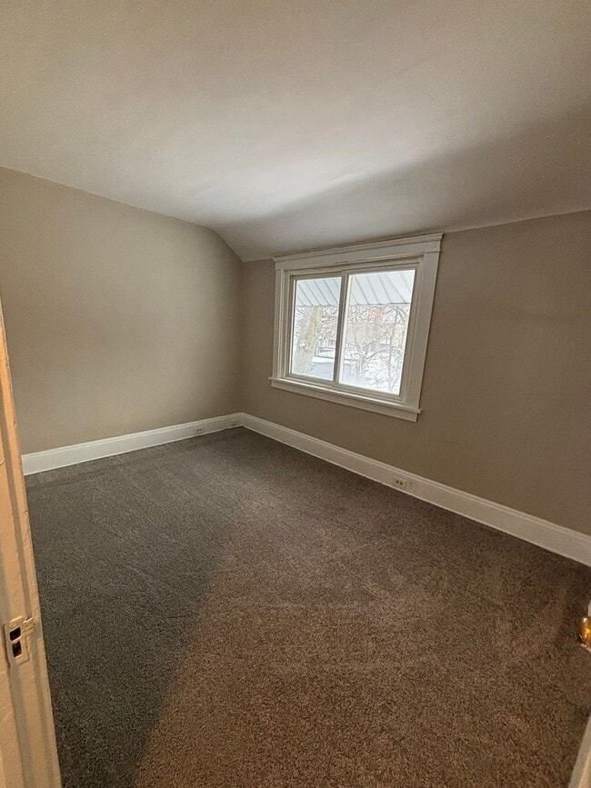 Photo - 847 Nela View Rd