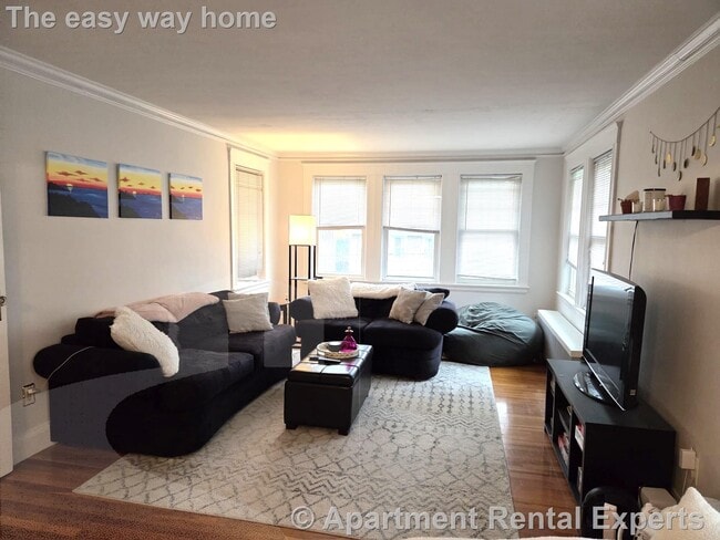 Building Photo - 88 Colborne Rd Rental