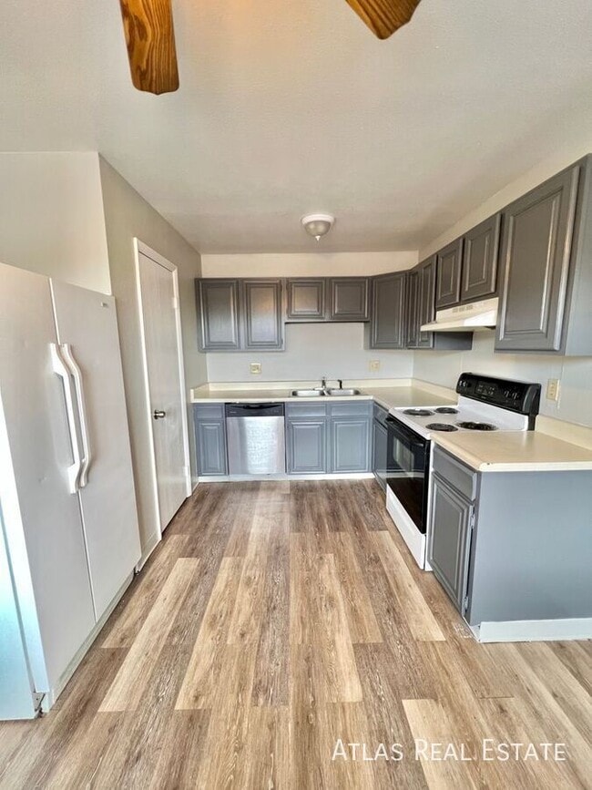 Photo - 2912 Sage St Apartment Unit 3