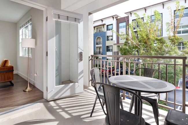 Photo - 3889 Artist Walk Common Unidad FL3-ID1965