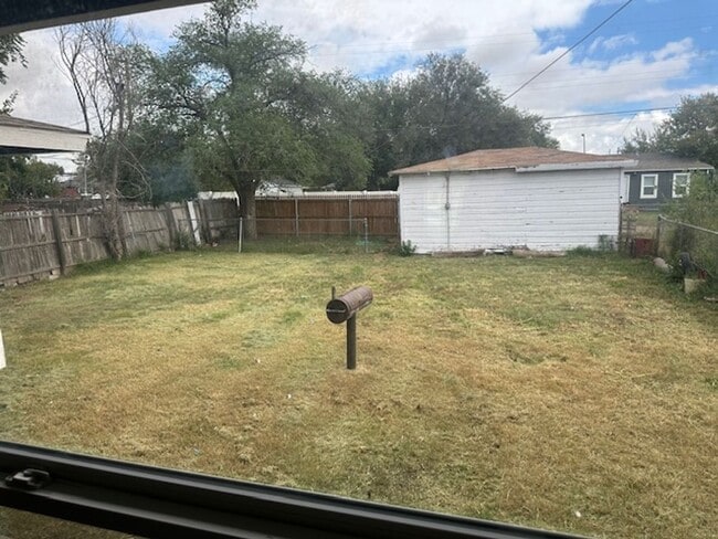 Photo - 4409 S Travis St