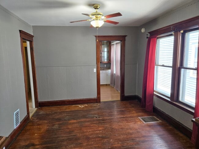 Photo - 307 Cumberland Ave Unit Lower Apartment