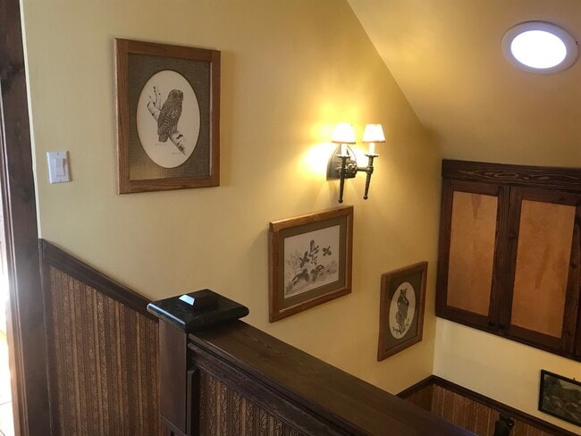 Photo - 2004 NE 8th St